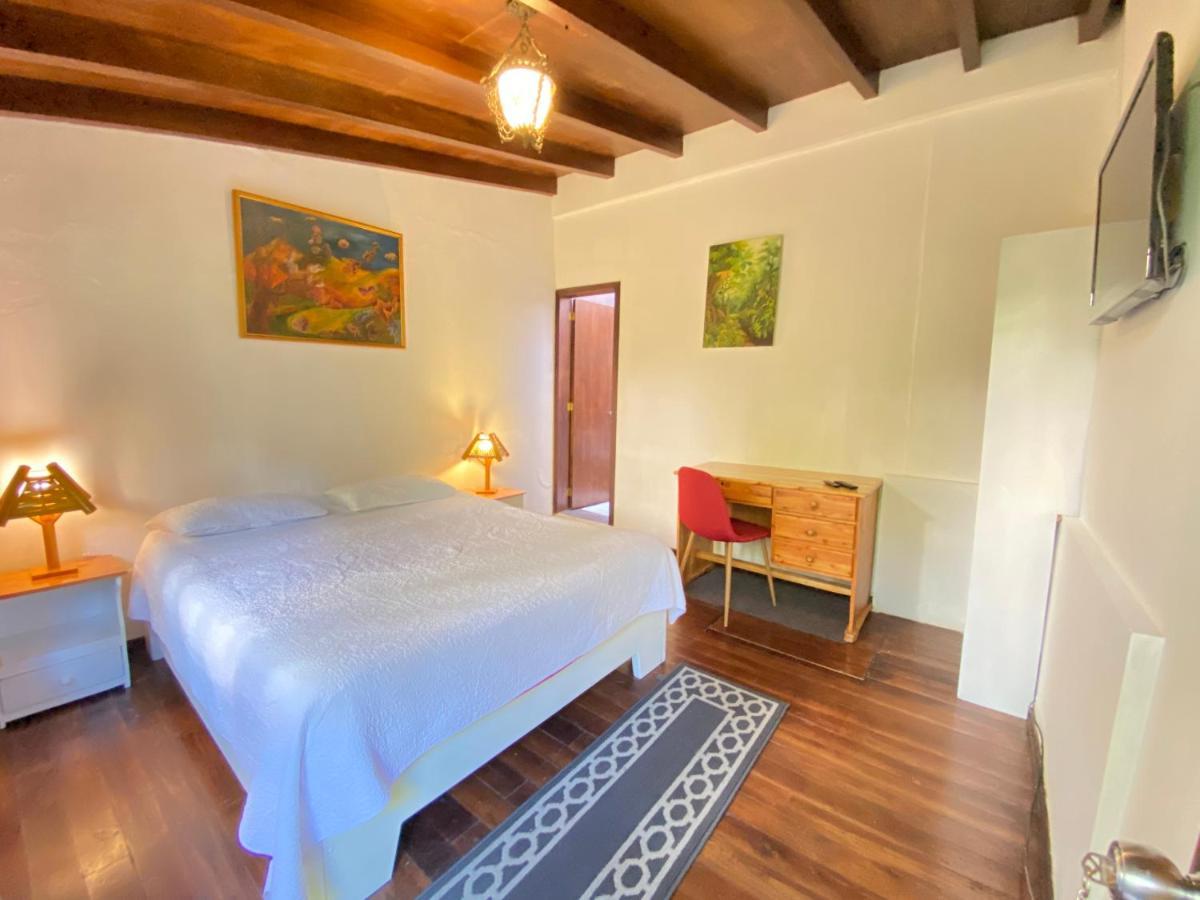 קיטו Hostal Alcala מראה חיצוני תמונה