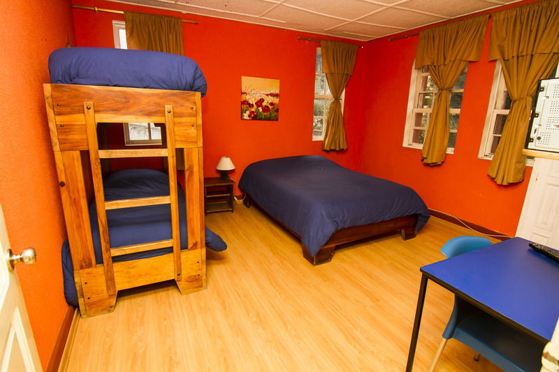 קיטו Hostal Alcala מראה חיצוני תמונה