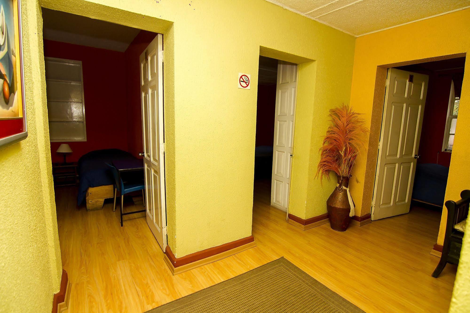קיטו Hostal Alcala מראה חיצוני תמונה