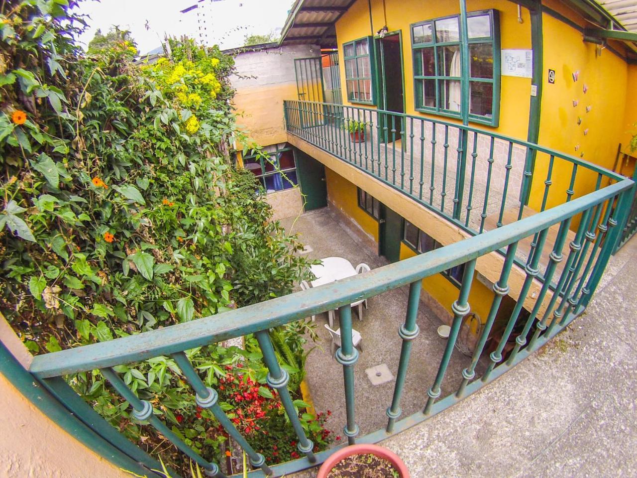 קיטו Hostal Alcala מראה חיצוני תמונה